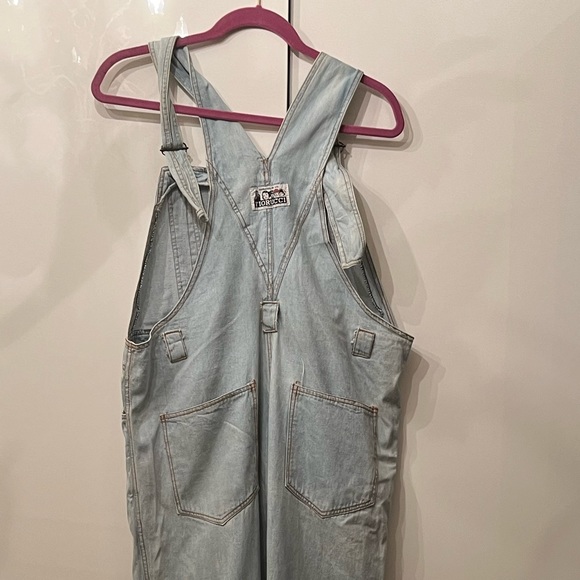 Vintage Fiorucci Denim overalls. Rare find.Size Large - Picture 2 of 11